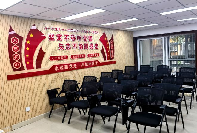 ”！龙腾苑二区居民幸福感“原地升级”凯发k8登录提升“硬件”打磨“细节(图10)
